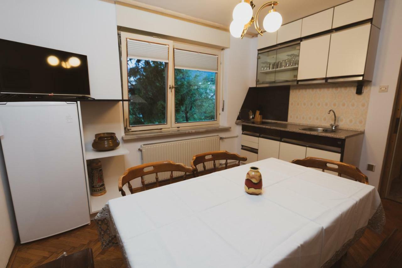 Apartmaji Retro Spodnje Gorje Kültér fotó